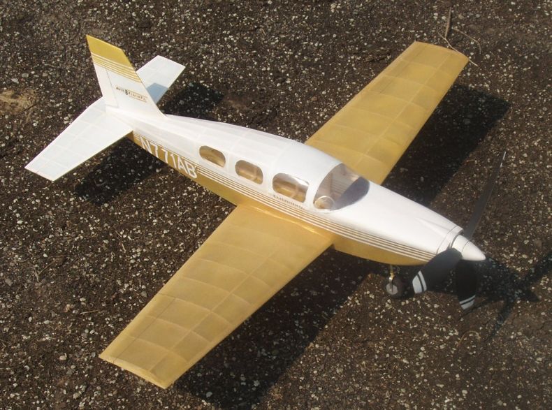 redukovaná Bellanca Skyrocket.jpg
