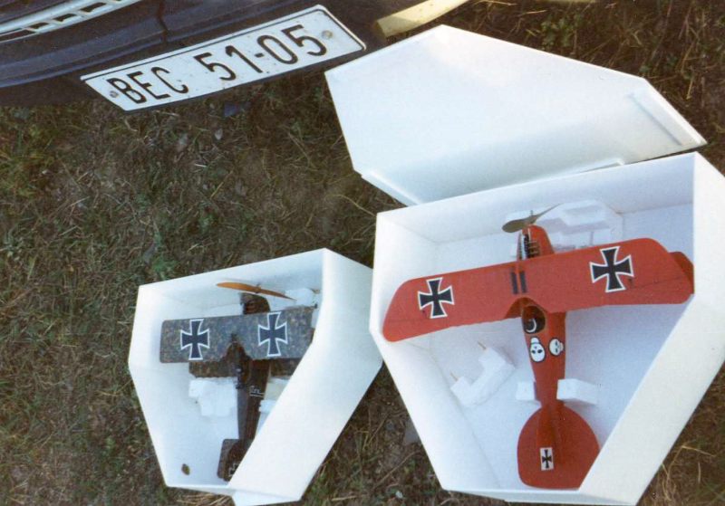  Aviatik C.I and Albatros D.III (building and photo: R. Gregovský)