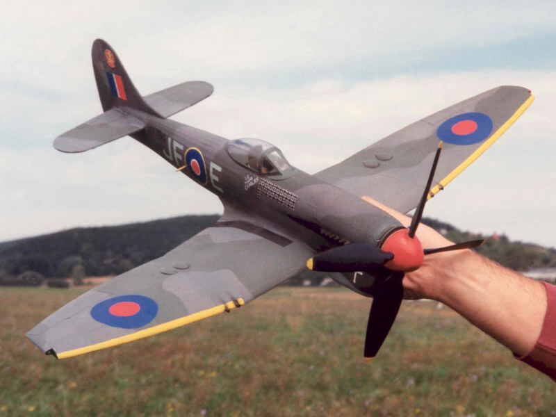 Hawker Tempest (built by: David Merta, photo: Felda)