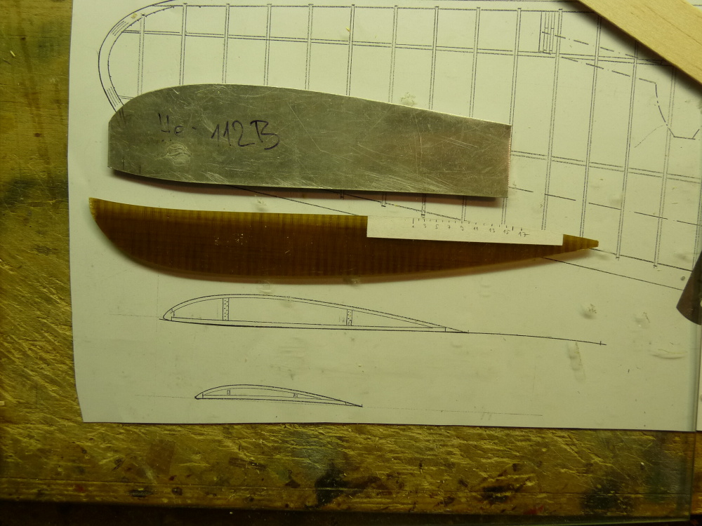 01_šablony žeber křídla.JPG