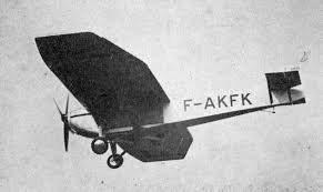 F -1000.jpg