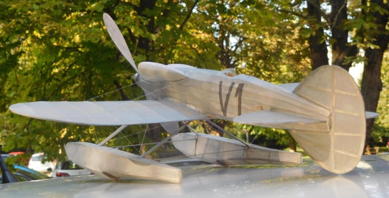 He-11.JPG