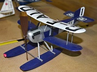 Vítězné pistácio Fairey IIID Jiřího Doležela