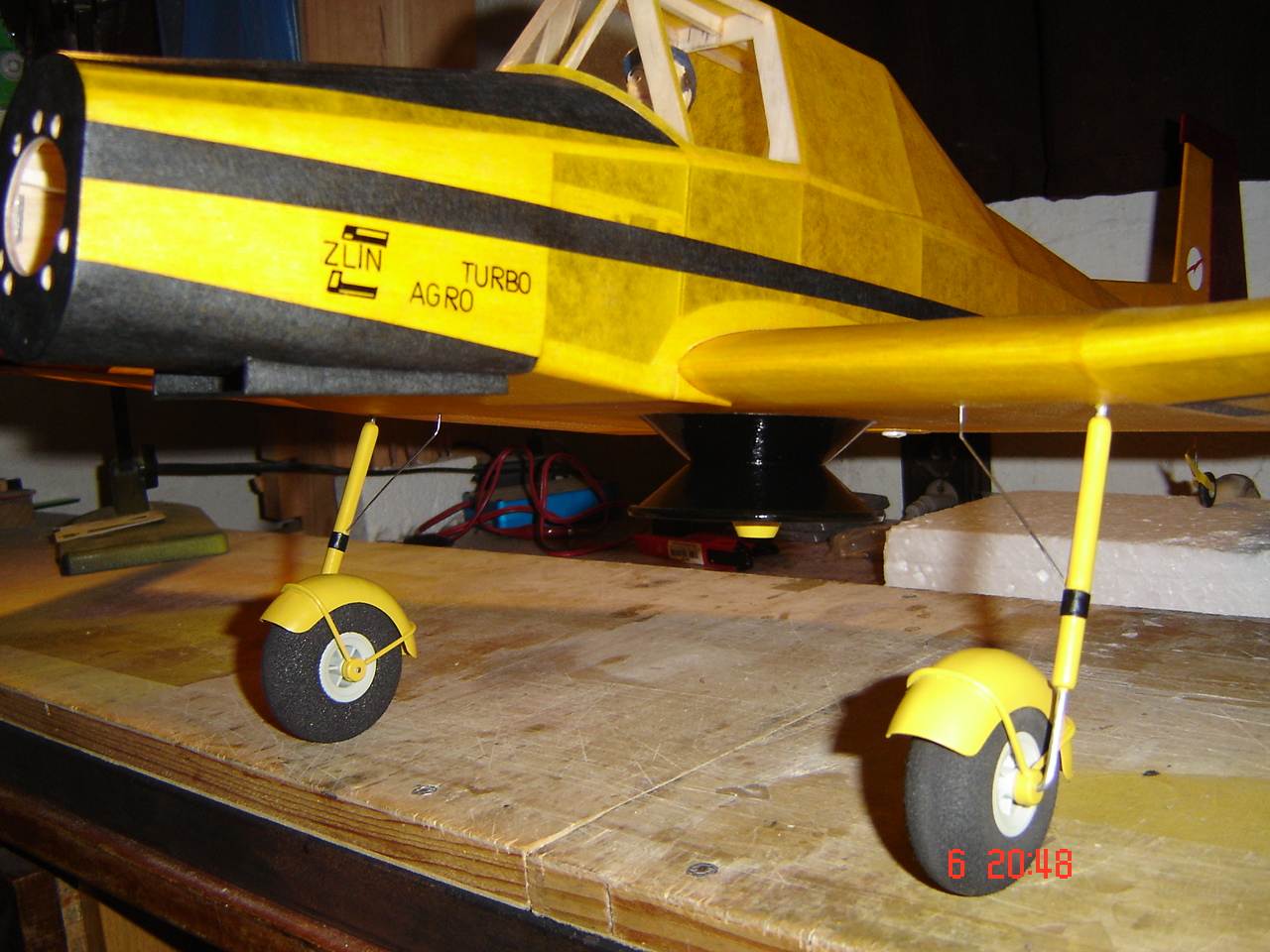m01.JPG